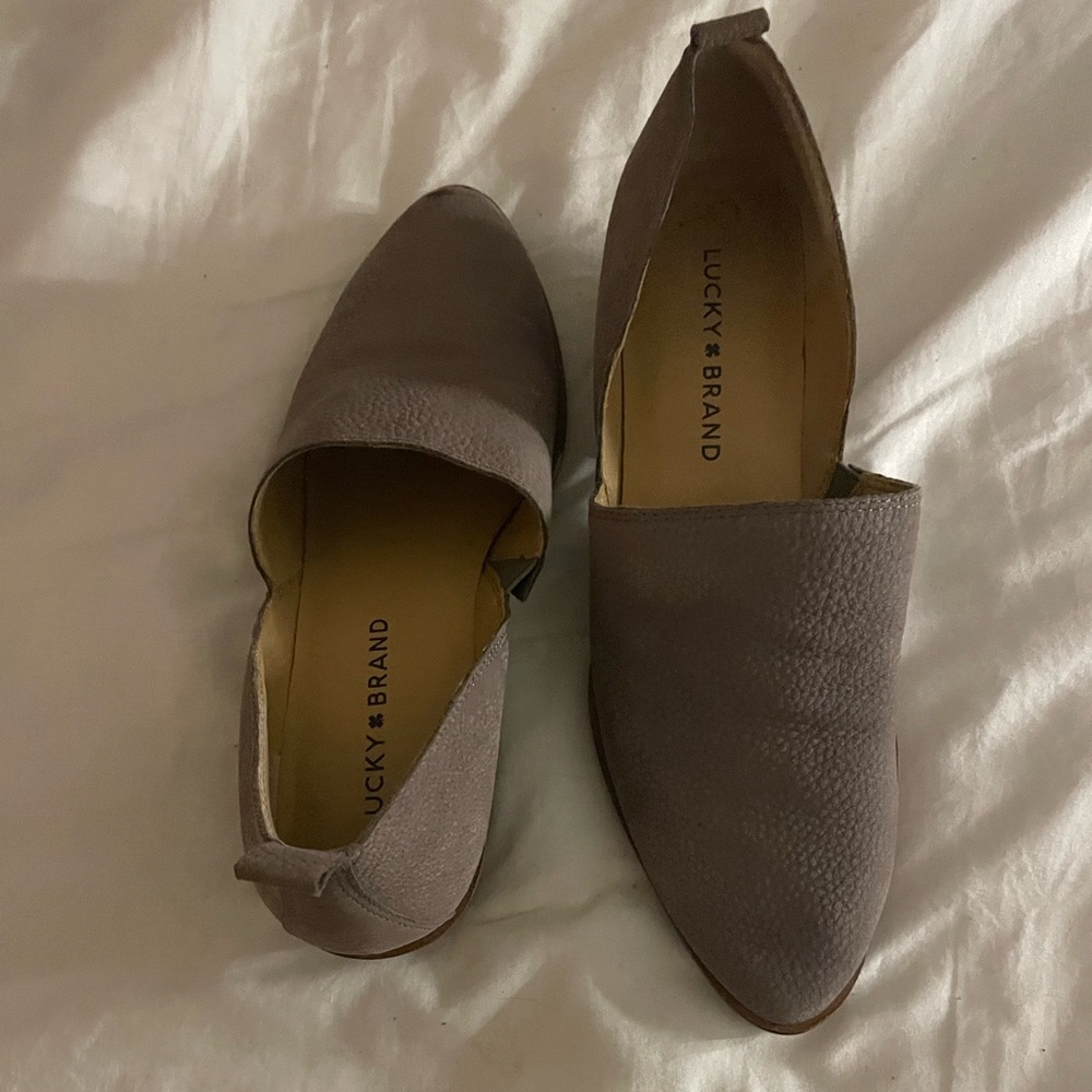 Lucky Brand Women's Gray Slip-On Shoes